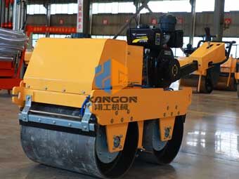 惡劣環(huán)境操作小型壓路機的注意事項有哪些？