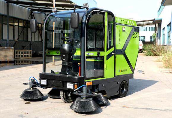 電動掃地車挑花眼了？看這里